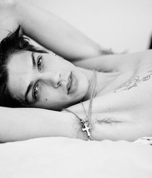 in the bed 5b098ed897b84.jpg