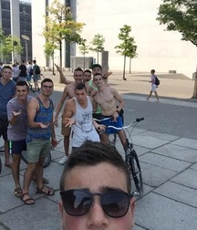 equipes sexy 5b0a42f43c5c1.jpg