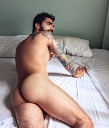 magnifiques garçons 5b0af457ef99a.jpg