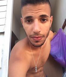 david nice boy 5b0c3f807c45f.jpg