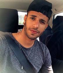 david nice boy 5b0c3f94e8314.jpg