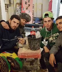 hommes merveilleux 5b0c4801c2ead.jpg