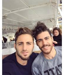 hommes merveilleux 5b0c480950d84.jpg