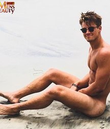 I'm fucking gay. 5b0f0f9b2a112.jpg