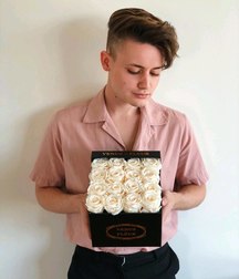 jeunes en fleurs 5b1fbee311bf3.jpg