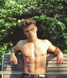 les beaux muscles 5b1fc3ed8cf75.jpg