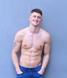 les beaux muscles 5b1fc3f6d2c9d.jpg