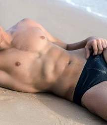 some hot boys 5b31442cd27ed.jpg