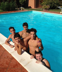 garçons dans l'eau 5b38eee148cb9.jpg