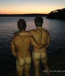 art du cul 5b4751e4789ea.jpg