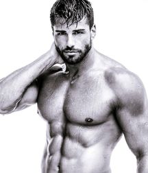  hommes  5b4a040101f47.jpg