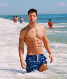  hommes  5b4a04b0c42d5.jpg