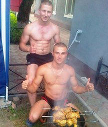 arrivent les russes 5b4b11654d667.jpg