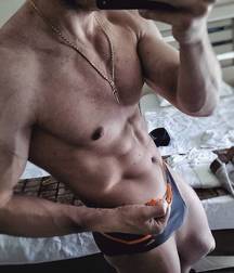 kiss to all  5b5641cca25f2.jpg