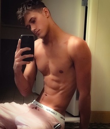 have boys naked 5b59d33ac0967.jpg