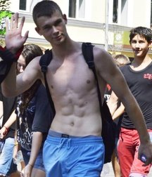 SEX dimanche matin 5b5d882bca100.jpg