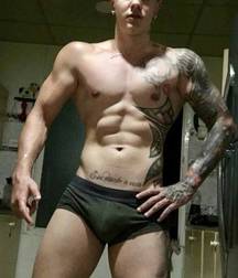 so sexy boys 5b5dd35d8c0ef.jpg
