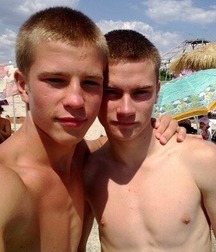so sexy boys 5b5dd38519165.jpg