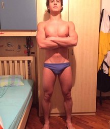 petite branlette 5b633d852210d.jpg