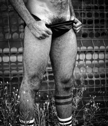 wow is so hot 5b675f3da592b.jpg