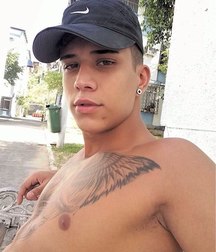 boys faces and.... 5b684e7f5b147.jpg