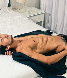 addicted 5b6c6d61f1d4a.jpg