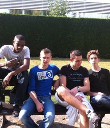 seat boys 5b7995b43d2d7.jpg