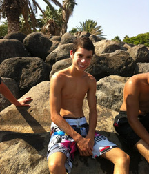 boys have fun 5b7be0c70426d.jpg