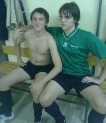 machos follando 5b7d977eb4afd.jpg