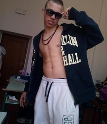 frends of boys 5b81a82396961.jpg