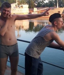 encore des russes 5b8314bb7e4c9.jpg