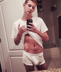 boys and boys and boys 5b8d6bd18841f.jpg