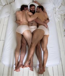 amour facile 5b8ee9289b05a.jpg
