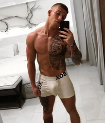 mardi sex 5ba11ef35bd7b.jpg