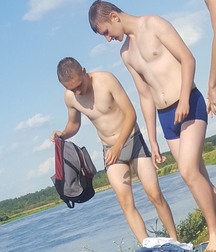 un peu de sex le soir 5ba67883aa09c.jpg