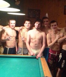so nice so boys 5bad31842e7fb.jpg