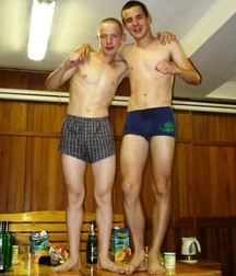 so nice so boys 5bad319624e87.jpg