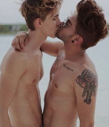 visages 5bbb6abfd2a54.jpg