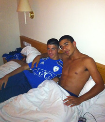 I like boys 5bcb4f2341886.jpg