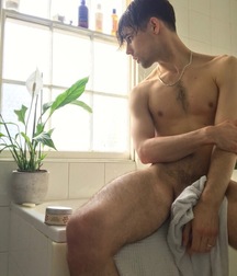 sexy boys  5bd3227b88961.jpg