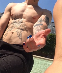sexy boys  5bd3229823e2c.jpg