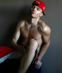 sexy boys  5bd322c564bd2.jpg