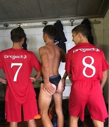 jouir avec 5bd3293333857.jpg