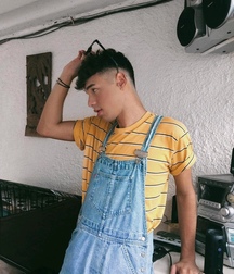 some boys 5bee8549a63fa.jpg