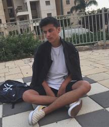 Peter 5bf17f47a0a34.jpg