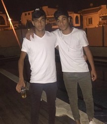 leo and frends 5bf186a6cd255.jpg