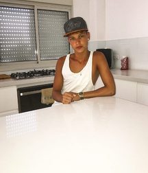 oh les hommes 5bf1c94b22482.jpg