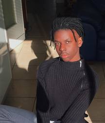 black et .... 5bf2d78f7084b.jpg