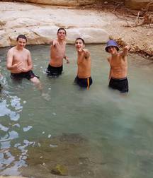 boysssss boys 5bfefaf167003.jpg