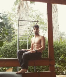 hallo boy 5c00591c91f0c.jpg